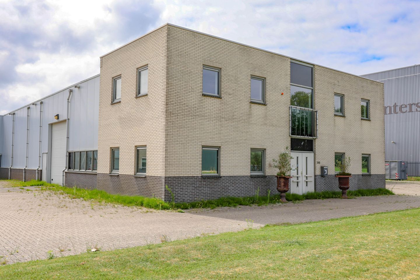 Bekijk foto 2 van Vaartweg 190