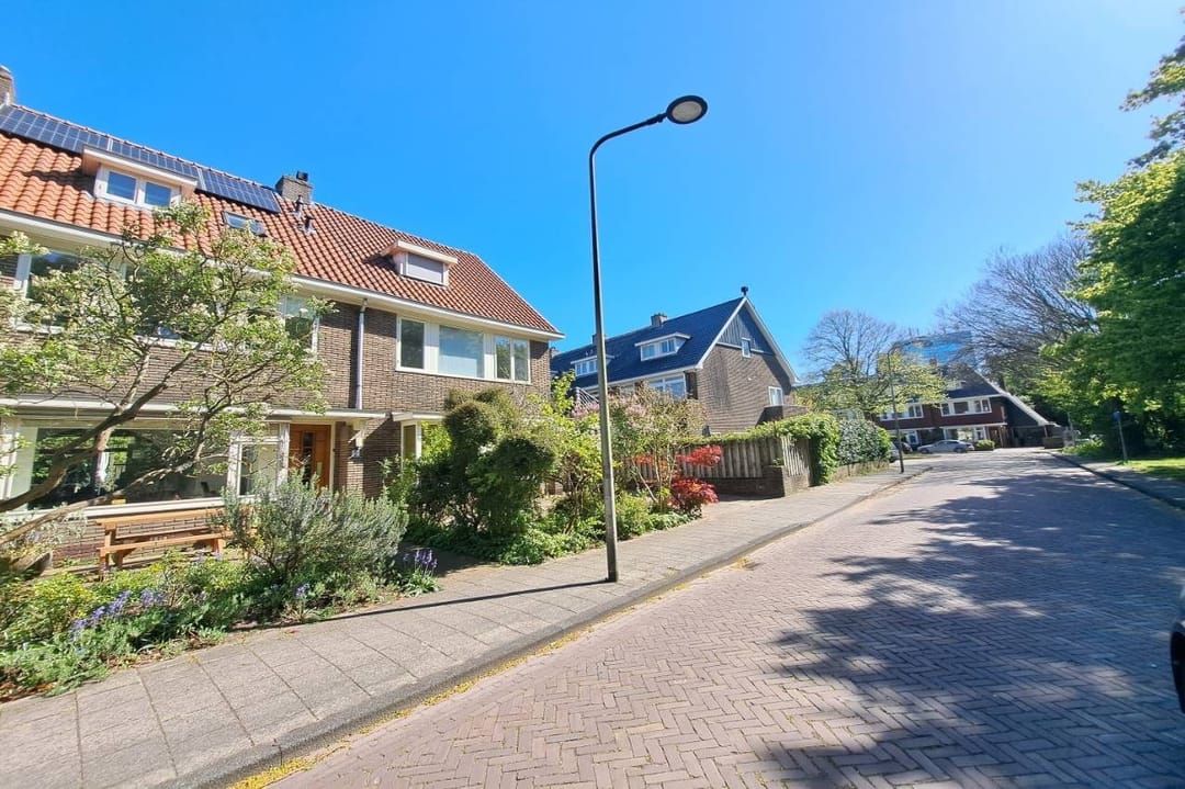 Foto 67 van Spoorzichtlaan 1