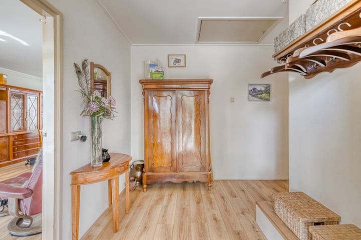 Vrijstaande woning te koop: Burg L C Kolffsingel 20, Hippolytushoef