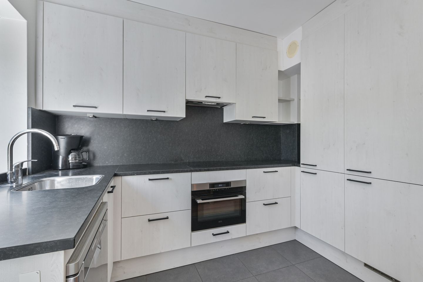 Foto 4 van Laan van Nieuw Oosteinde 114