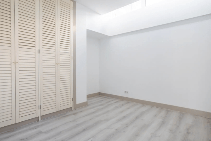 Appartement te koop: Suze Robertsonstraat 85, 'S-Gravenhage