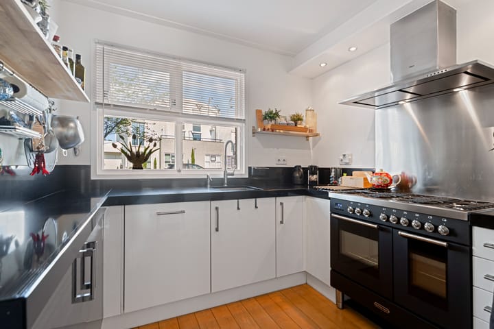 Tussenwoning te koop: Jane Addamsstraat 13, Arnhem