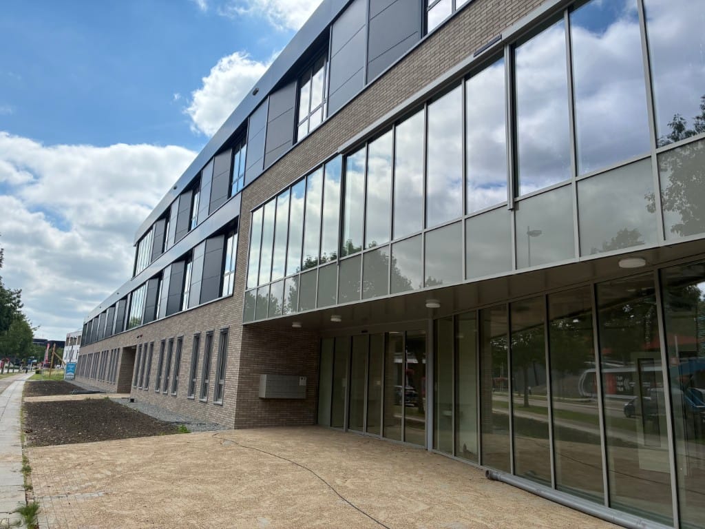 View photo 1 of Hertogswetering 8-E