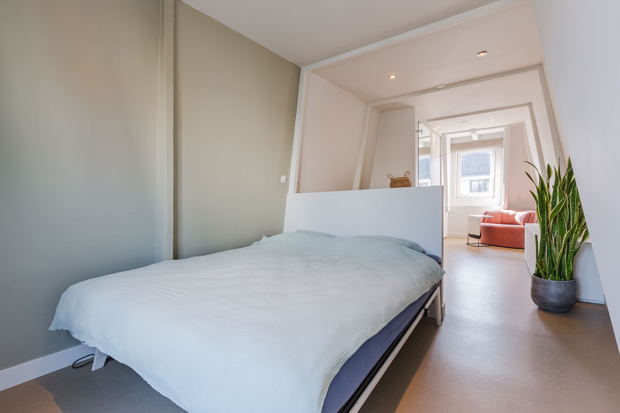 Photo 21 of Gerard Doustraat 153-3