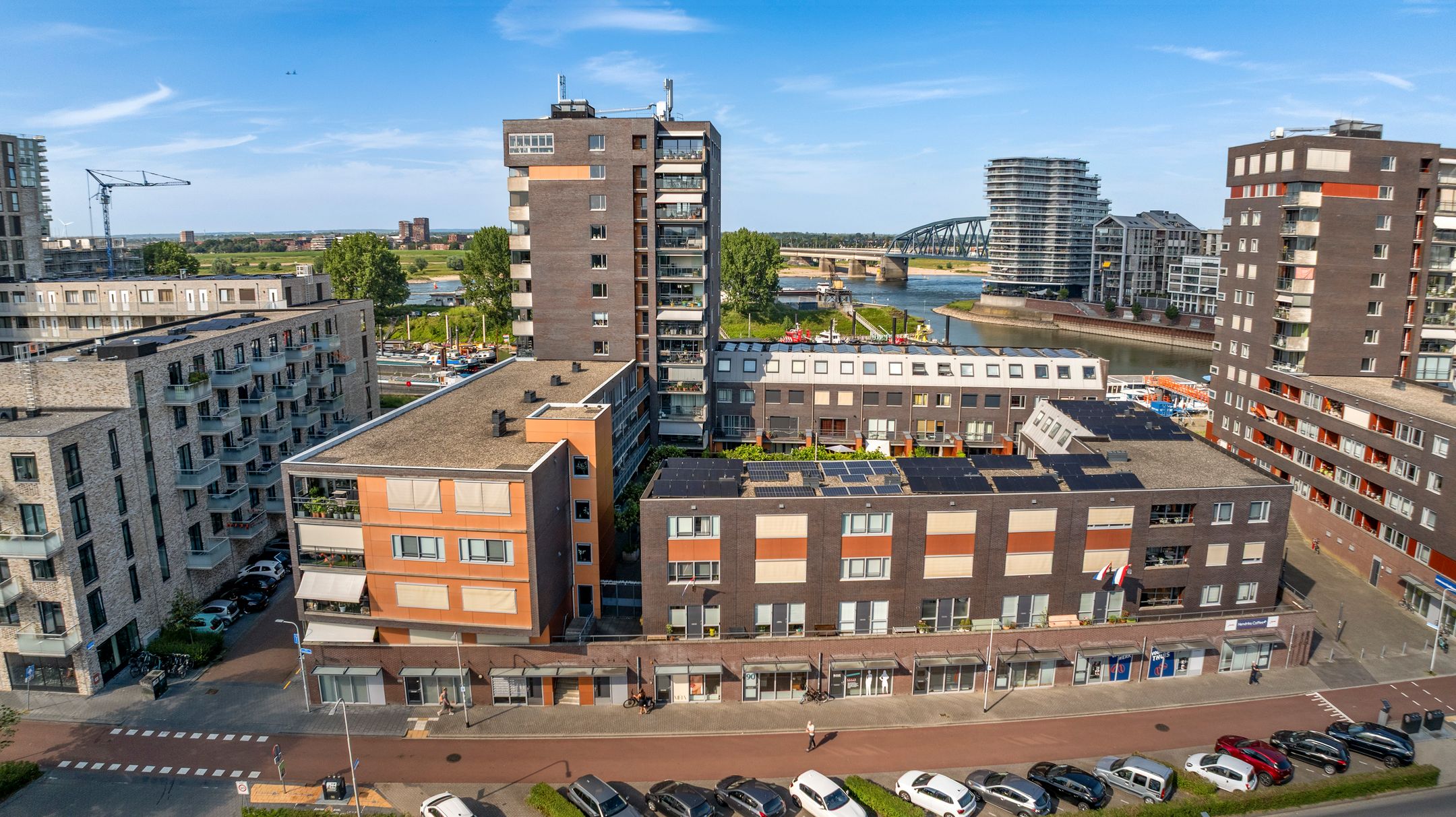 Photo 27 of Nina Simonestraat 124