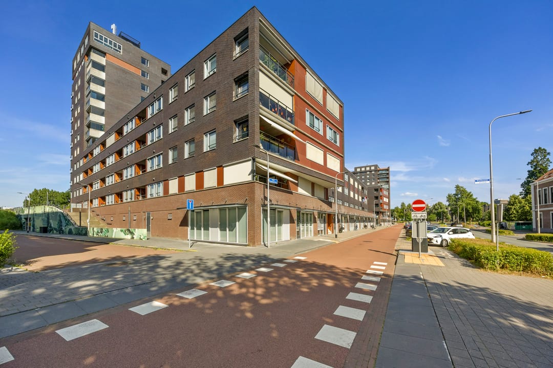 Photo 26 of Nina Simonestraat 124