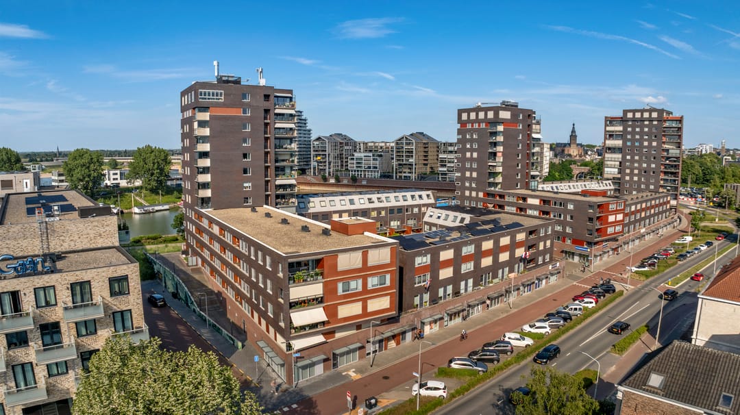 Photo 28 of Nina Simonestraat 124