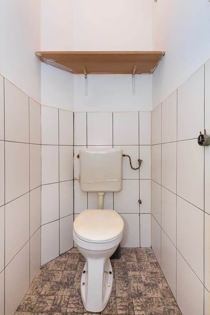 Appartement te koop: Van de Veldestraat 56, 'S-Gravenhage