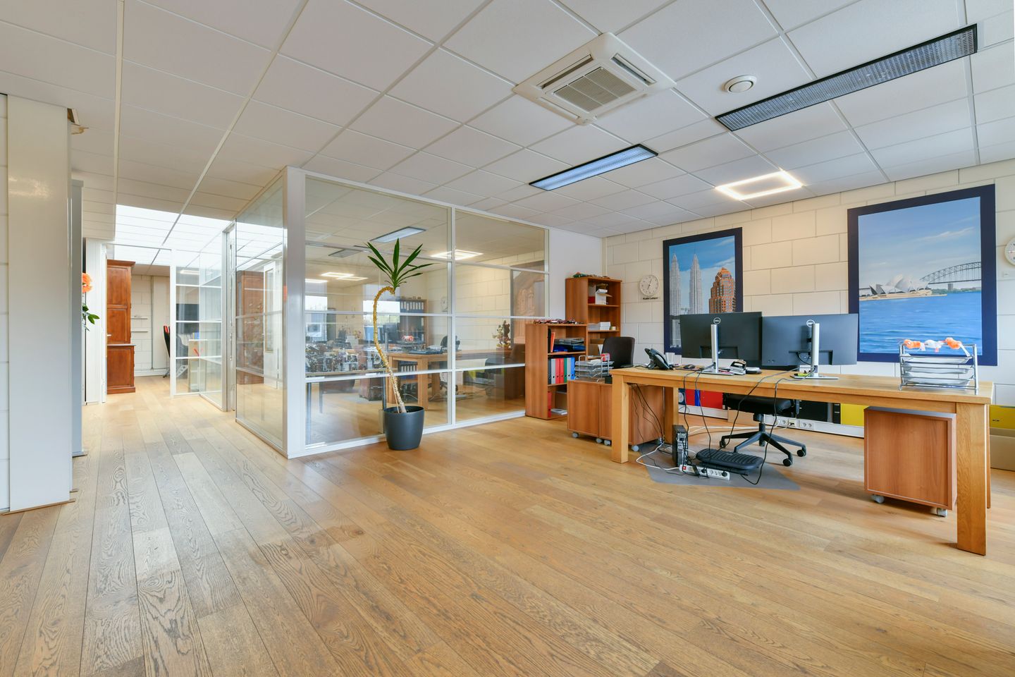 Bekijk foto 2 van Havenstraat 58