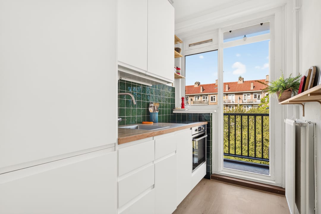 Photo 13 of Jacques Veltmanstraat 44-2