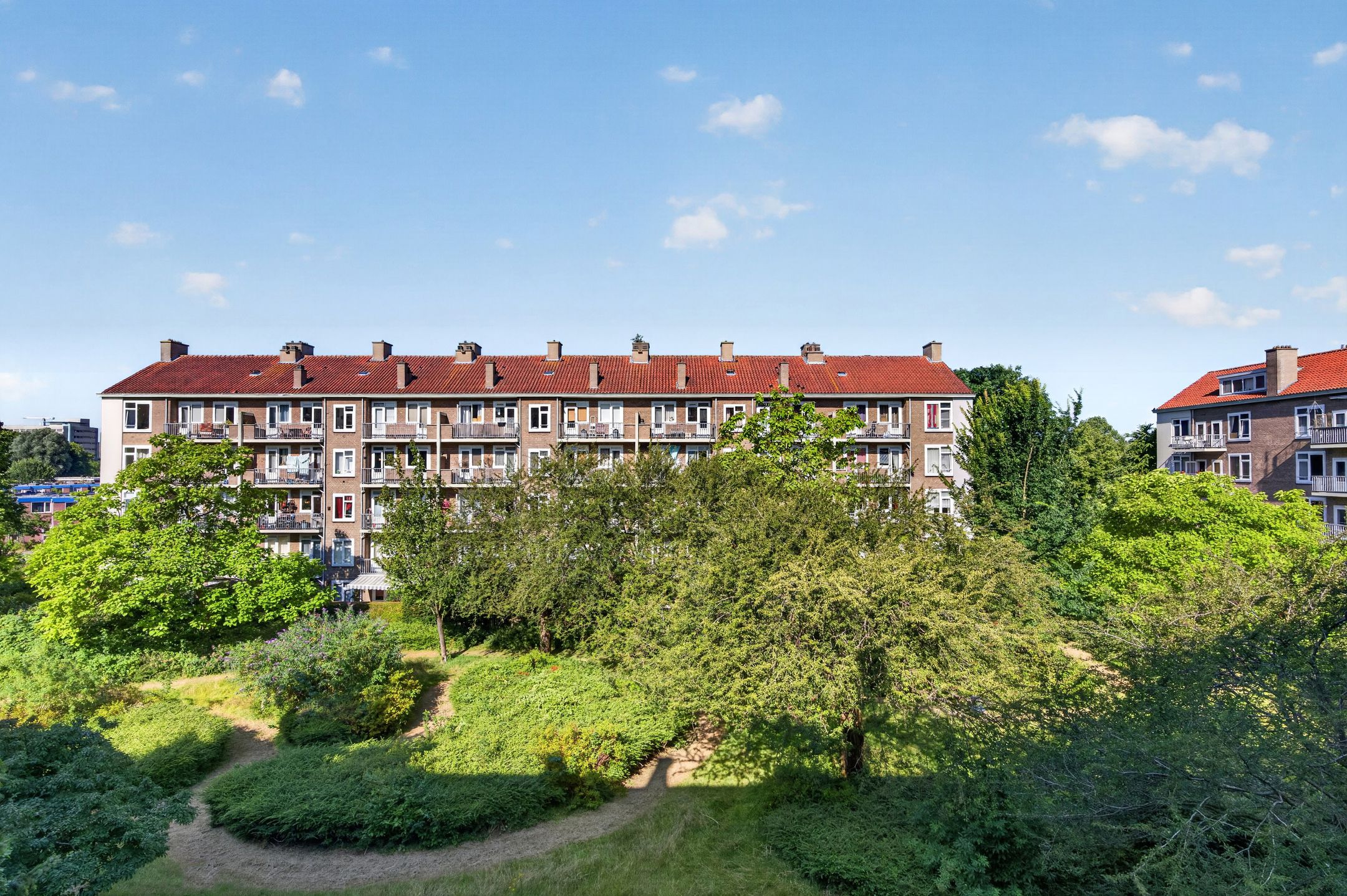 Photo 27 of Jacques Veltmanstraat 44-2