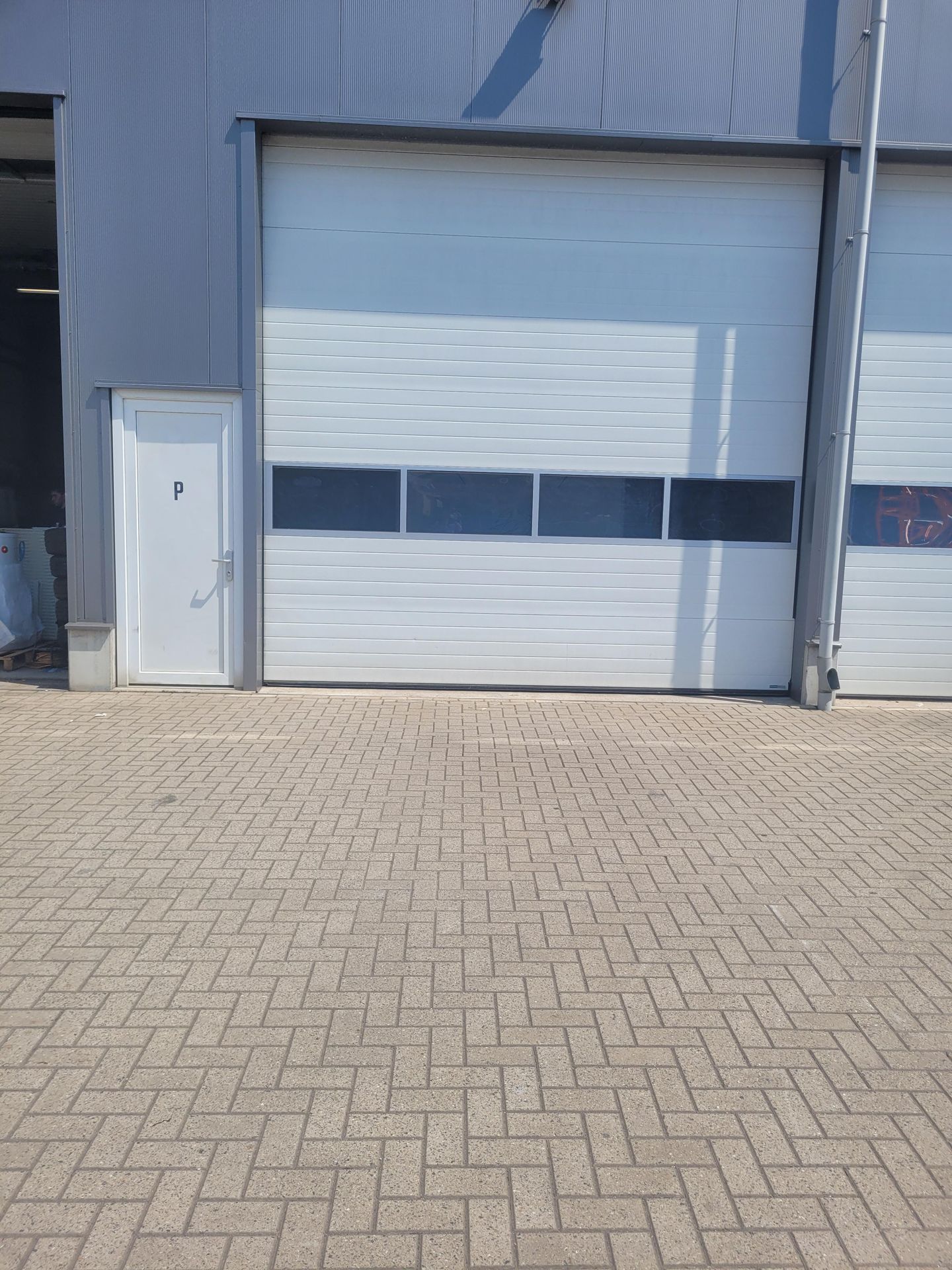 View photo 1 of Thijssenweg 10-N