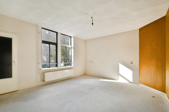 Foto 2 van Van Reigersbergenstraat 49-1
