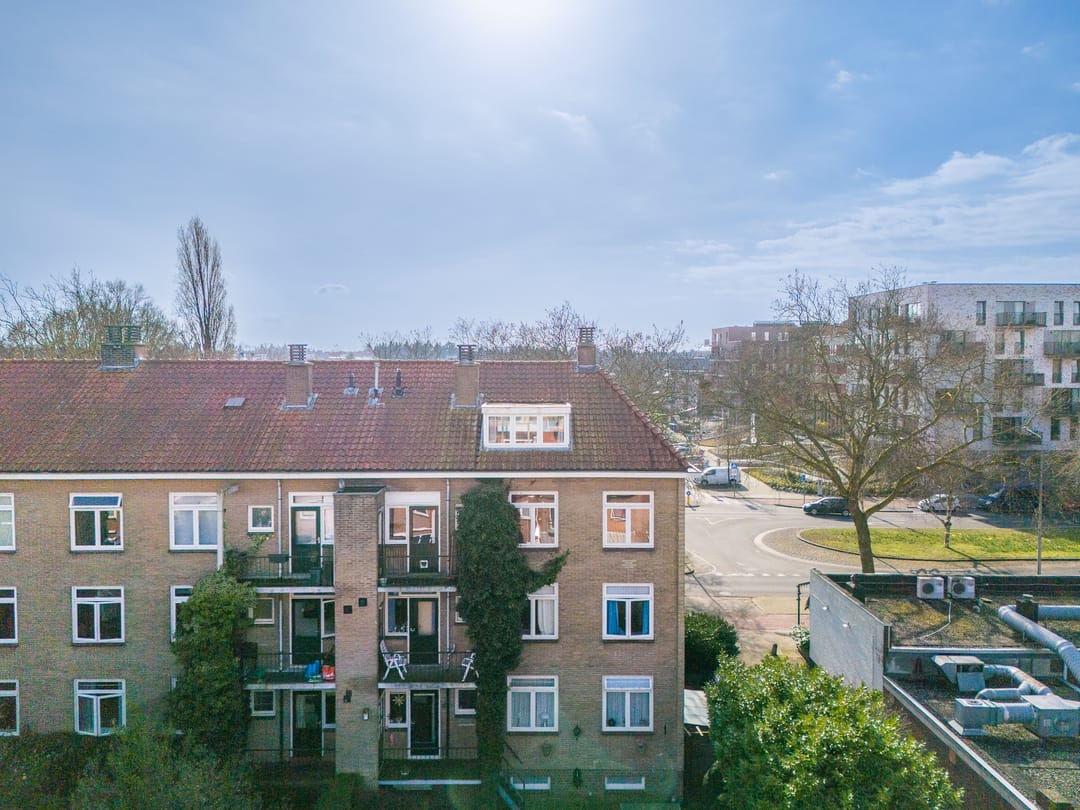 Photo 1 of Diependaalselaan 488