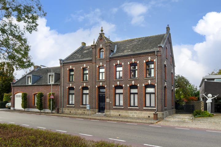 Hoogstraat 12