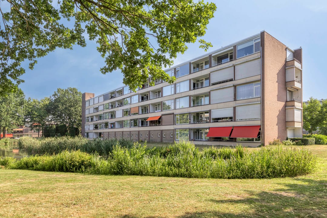 Photo 17 of Hertogenlaan 208