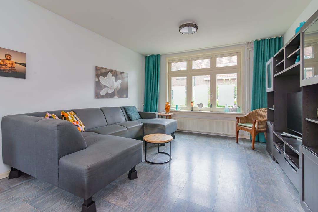 Photo 7 of Ruurlostraat 33