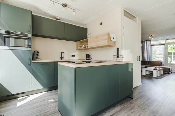 Tussenwoning te koop: Zwartewaterland 14, Nieuwleusen