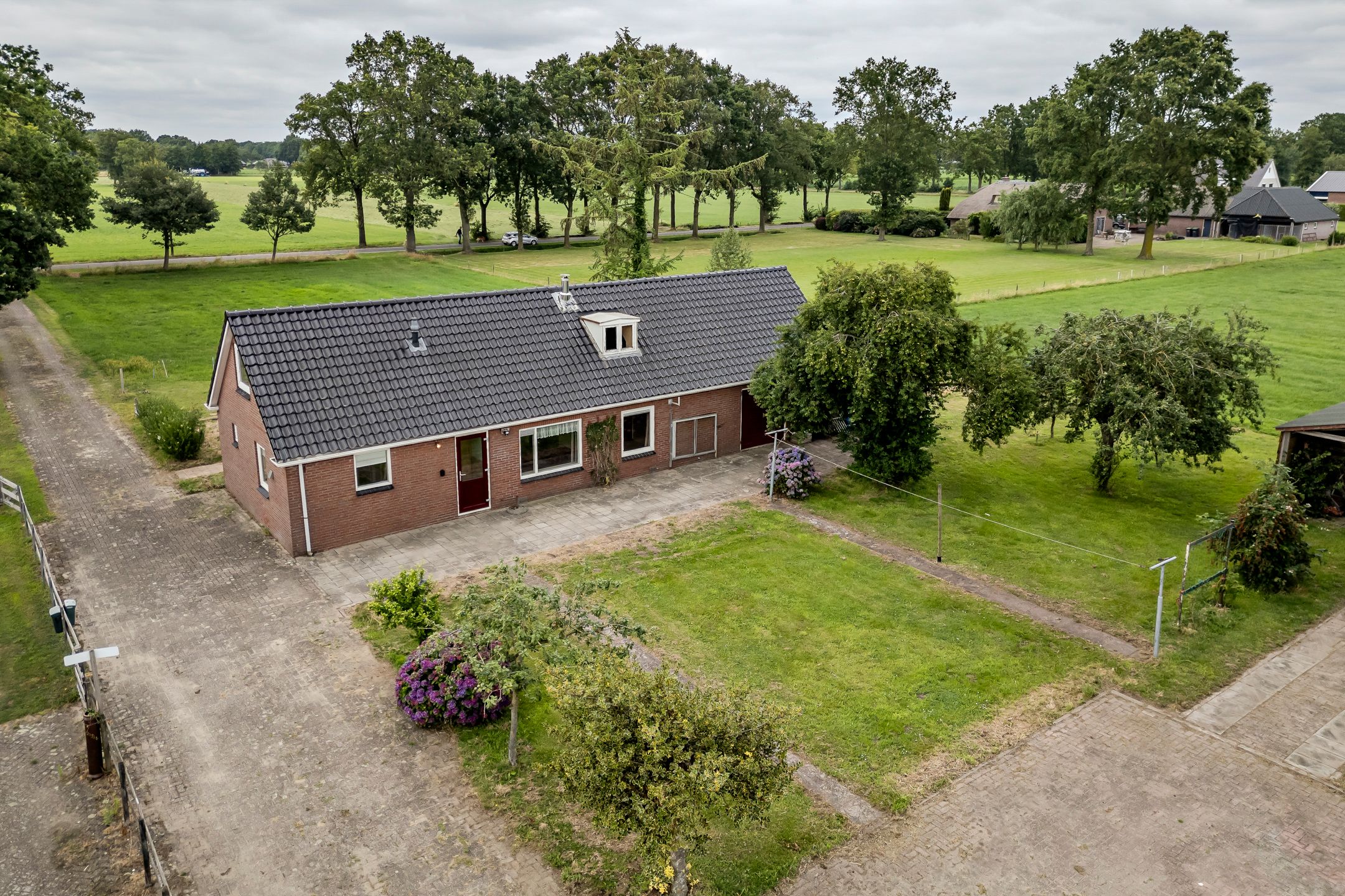Photo 6 of Middeldijk 55
