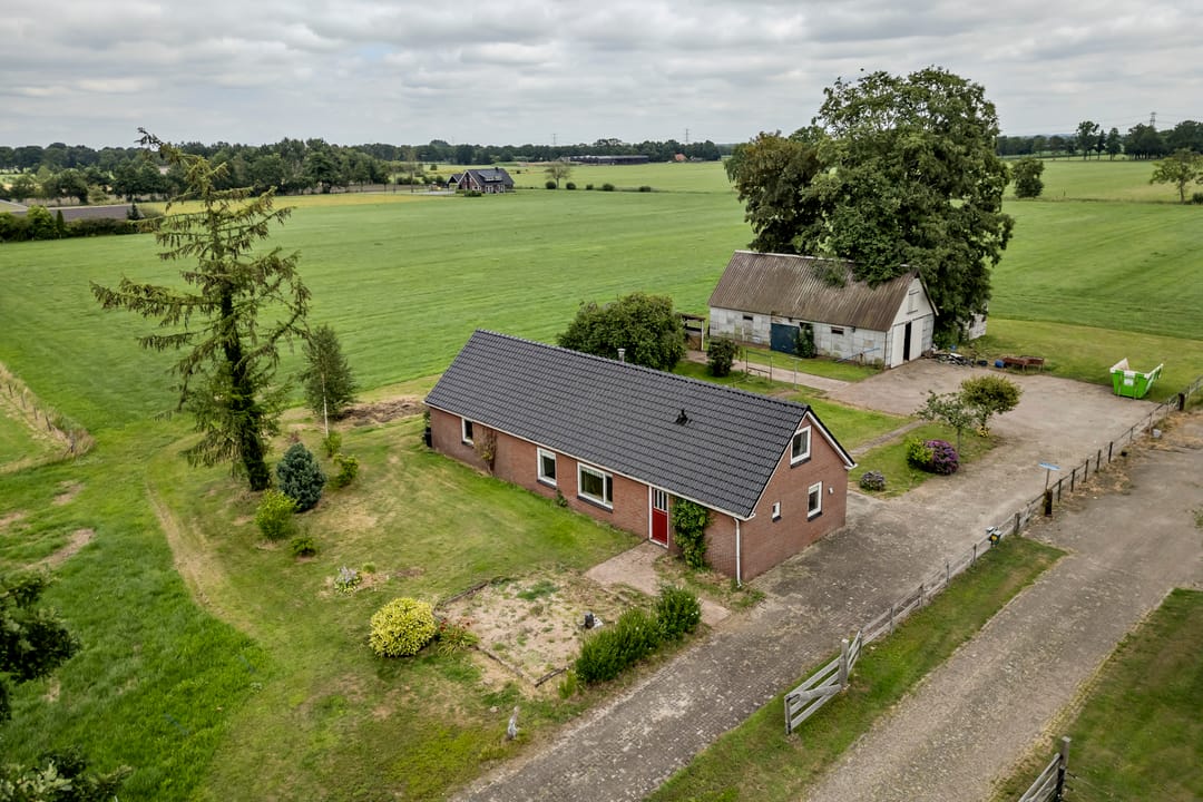 Photo 32 of Middeldijk 55