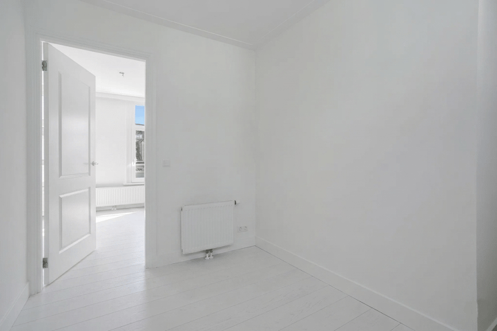Studio te koop: Marnixstraat 48-1R, Amsterdam