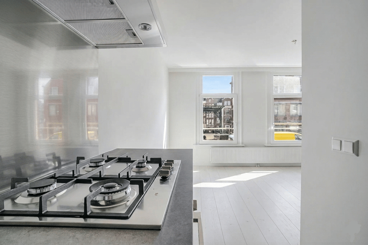Studio te koop: Marnixstraat 48-1R, Amsterdam