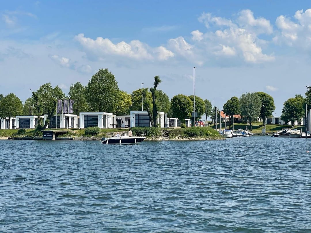 Foto 1 van Rijnbandijk 36-76