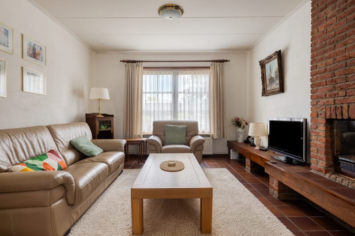 Vrijstaande woning te koop: van Middelhovenstraat 107, Axel