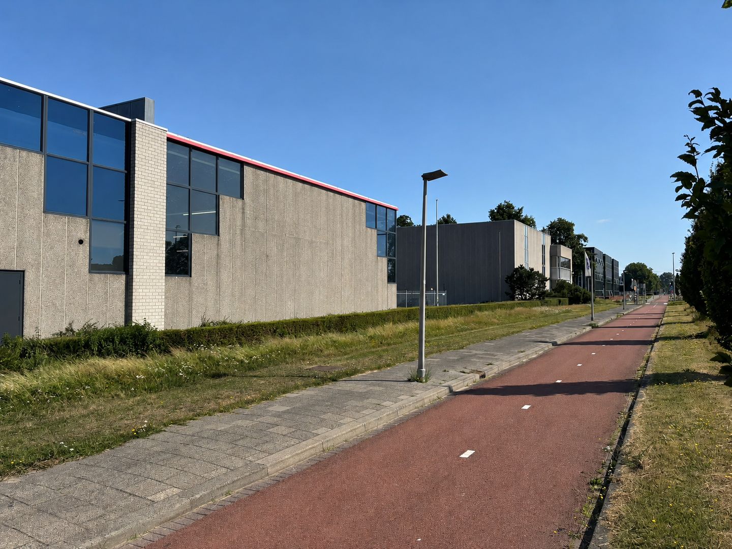 Bekijk foto 3 van Lisbaan 6