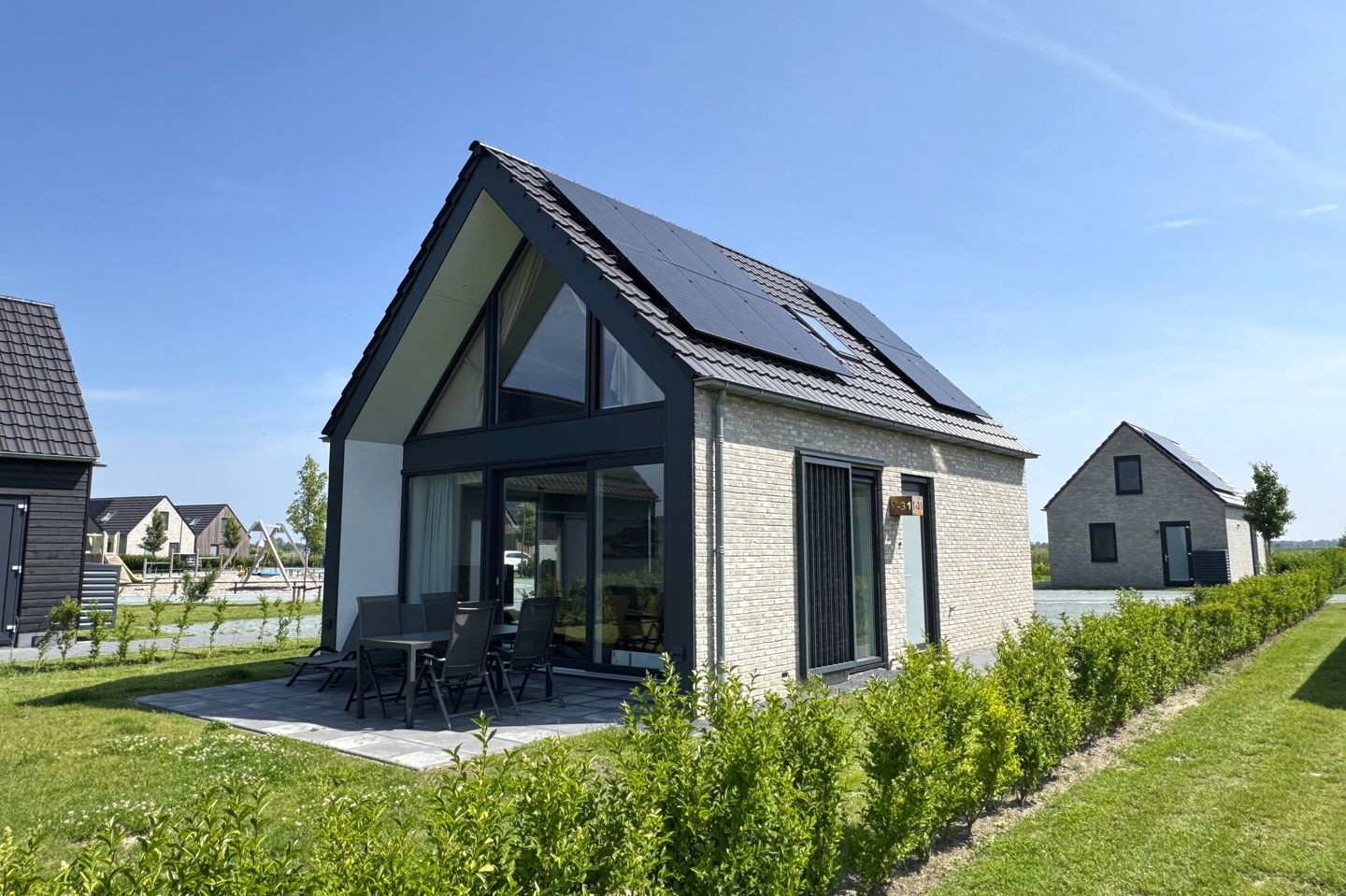 Foto 4 van Duinigermeerweg 1-R31