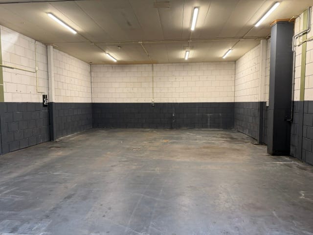 Bekijk foto 2 van Zandzuigerstraat 83