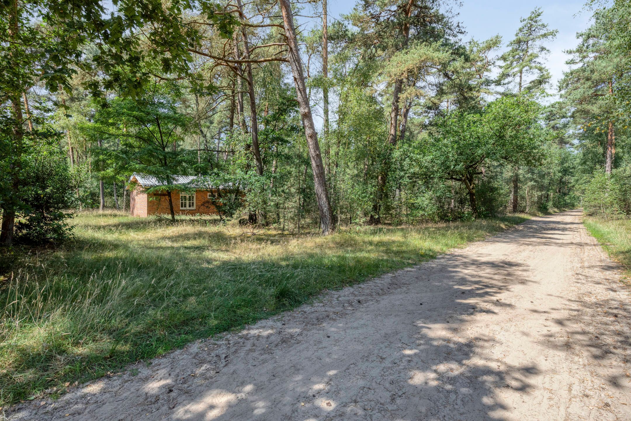 2-bedroom freehold villa in de Lutte — photo 1 of 5