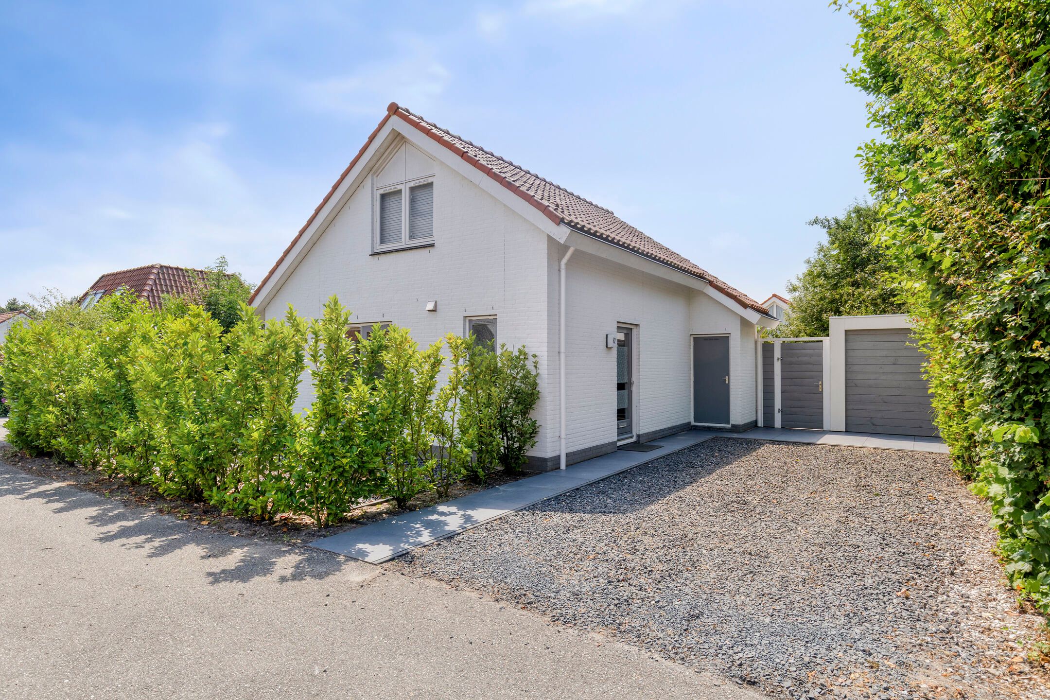 3-bedroom freehold villa in Noordwijk (ZH) — photo 1 of 5