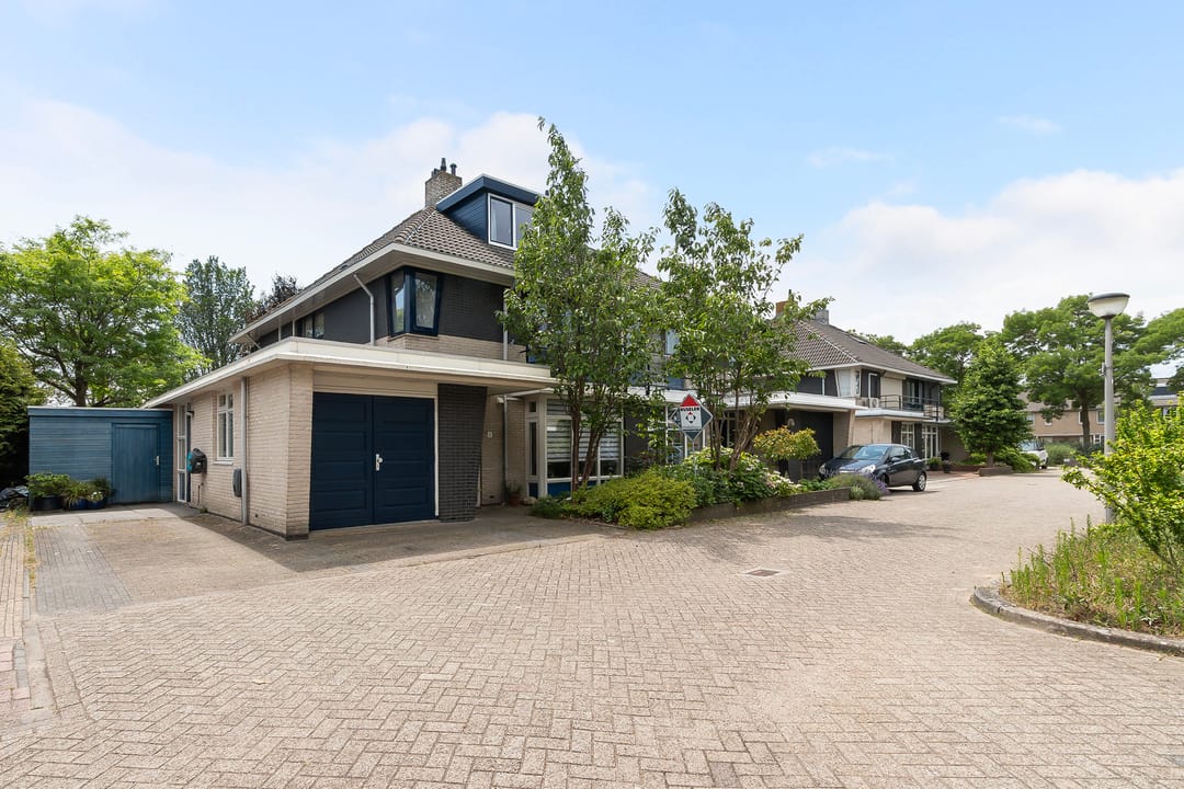 Photo 1 of Mahlerstraat 8