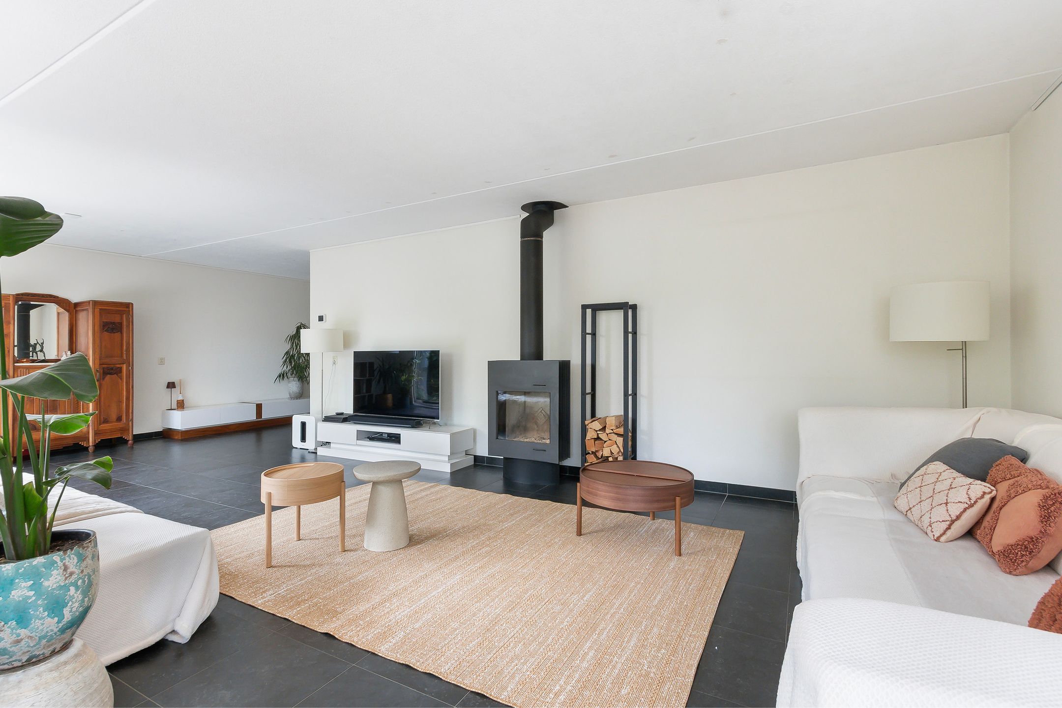 Photo 18 of Mahlerstraat 8