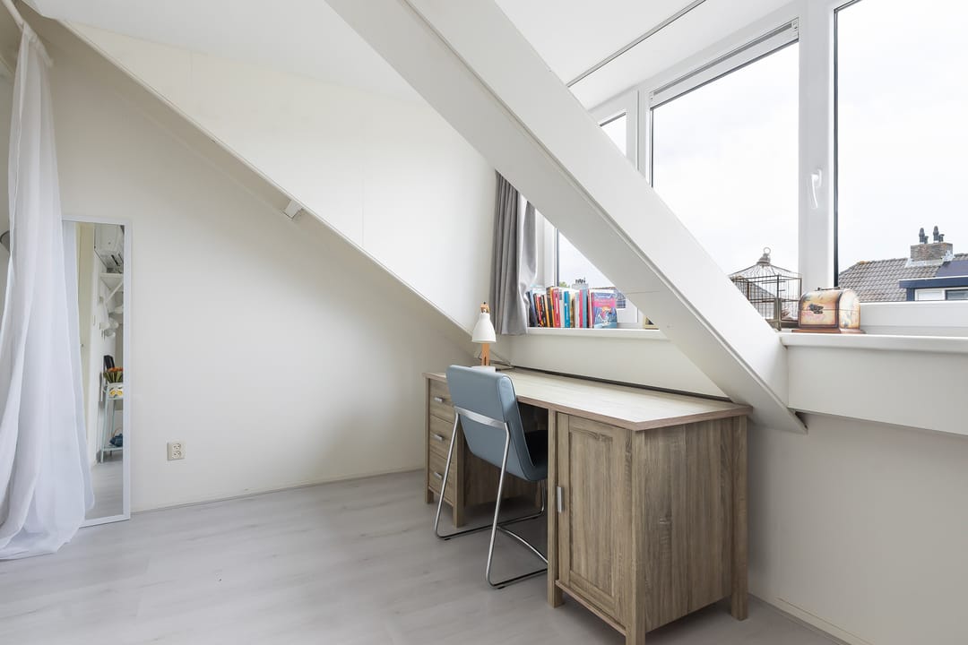 Photo 37 of Mahlerstraat 8