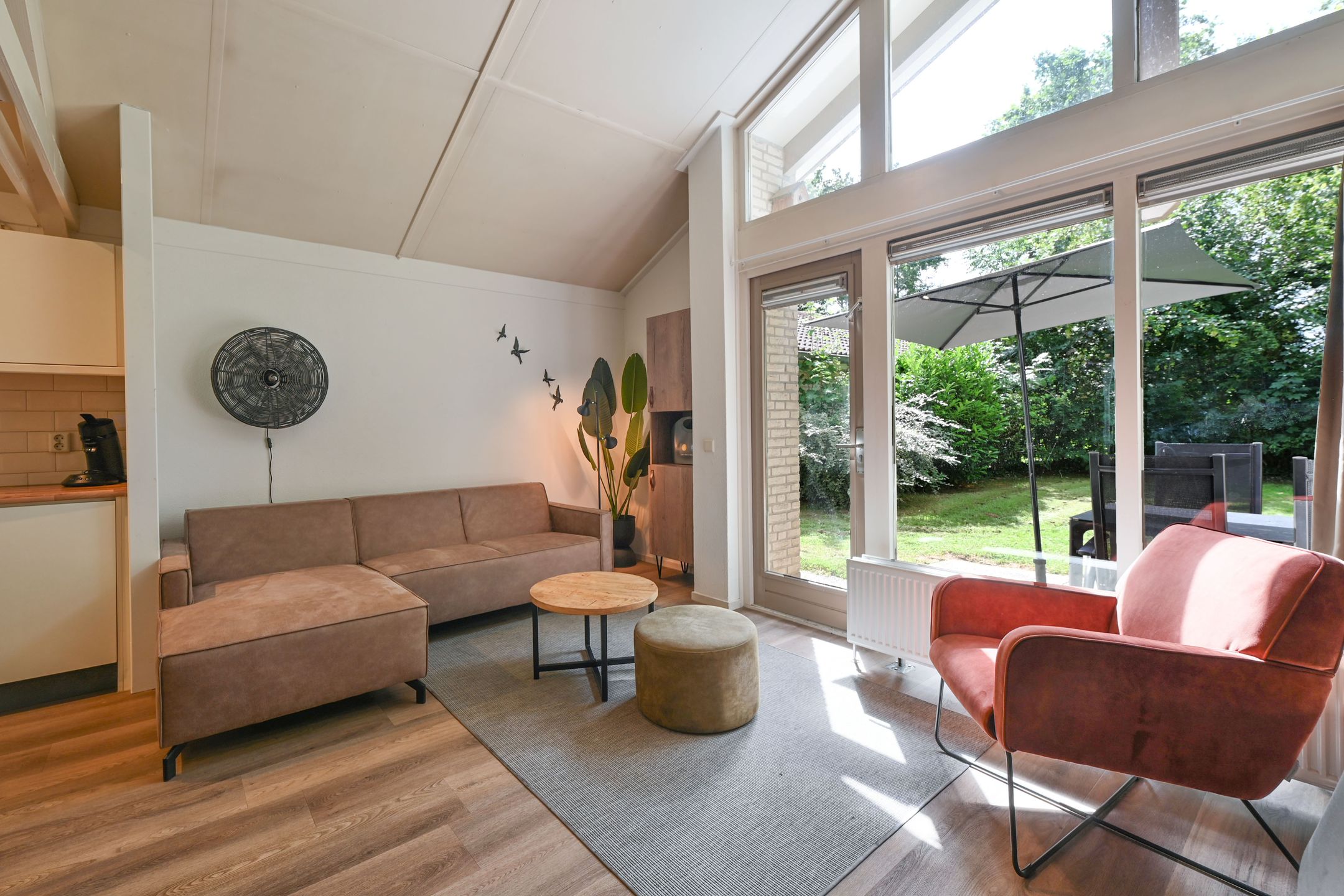 3-bedroom freehold villa in Braamt — photo 3 of 5