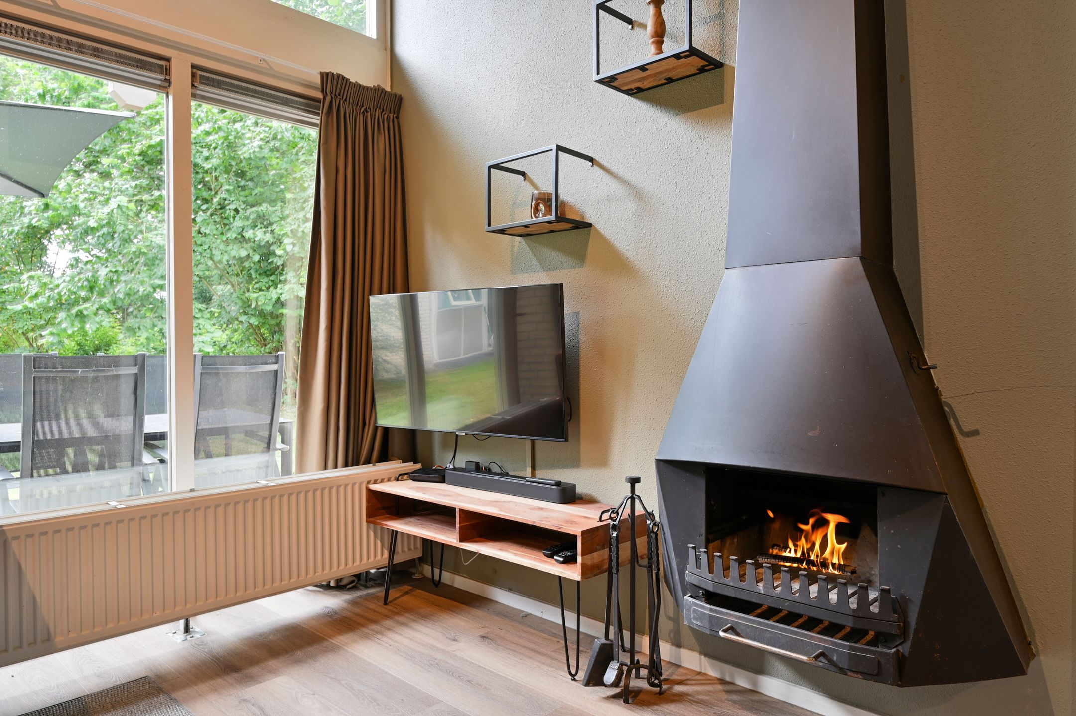 3-bedroom freehold villa in Braamt — photo 4 of 5