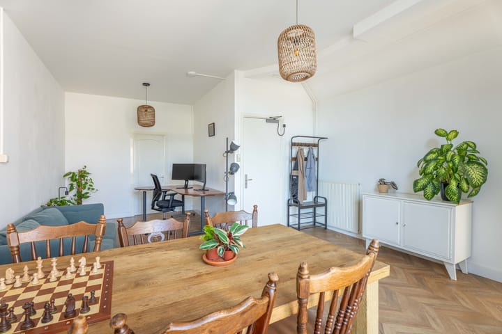 Appartement te koop: Hoge Rijndijk 106A, Leiden