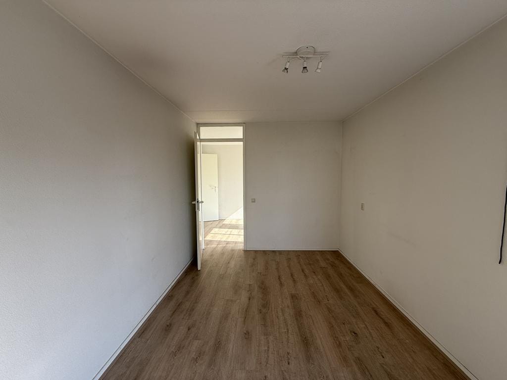 Photo 9 of Oranje-Vrijstaatkade 11-A