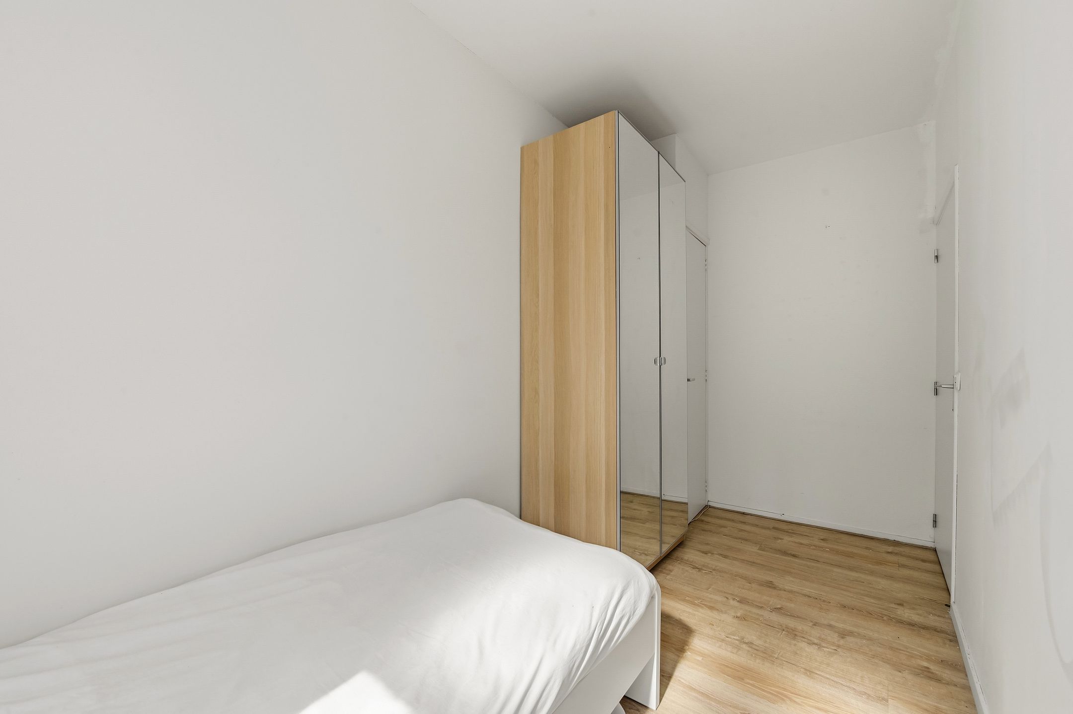 Photo 24 of Waterloostraat 139-B02