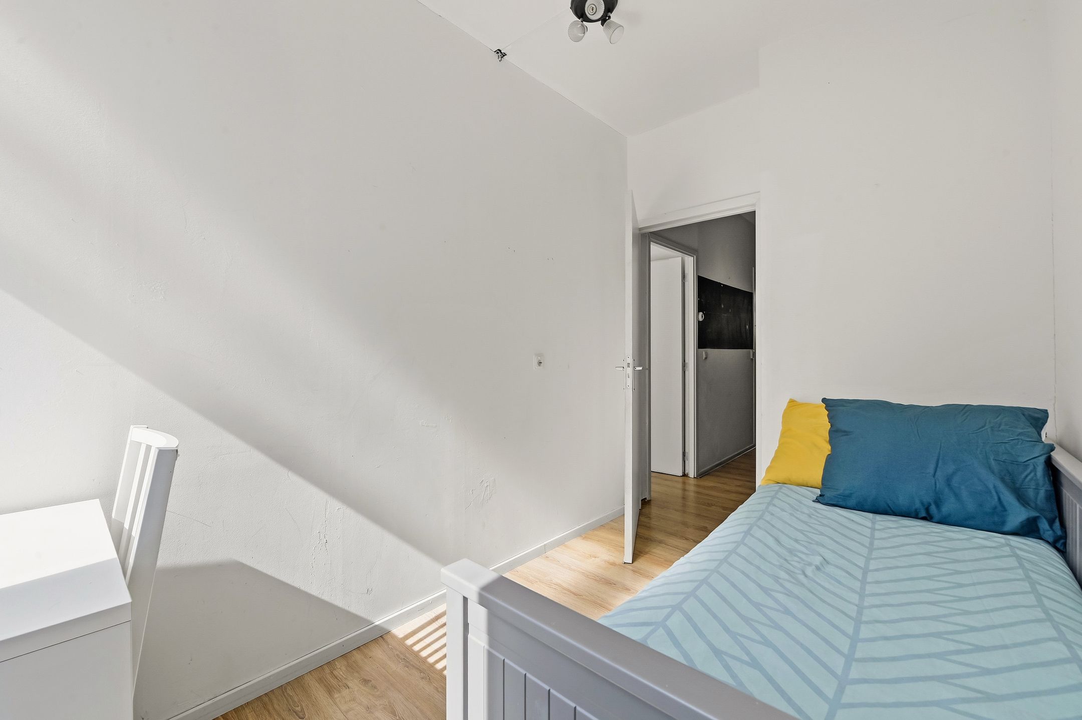 Photo 18 of Waterloostraat 139-B02