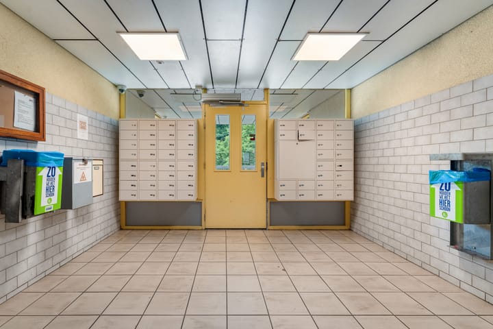 Studio te koop: Wezelrade 91B, 'S-Gravenhage