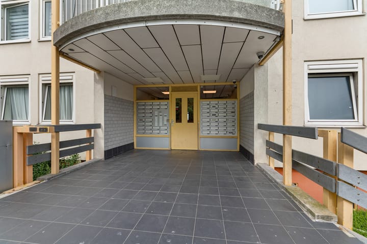 Studio te koop: Wezelrade 91B, 'S-Gravenhage