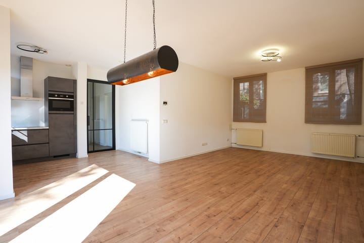 Foto 5 van Marktstraat 1-A03