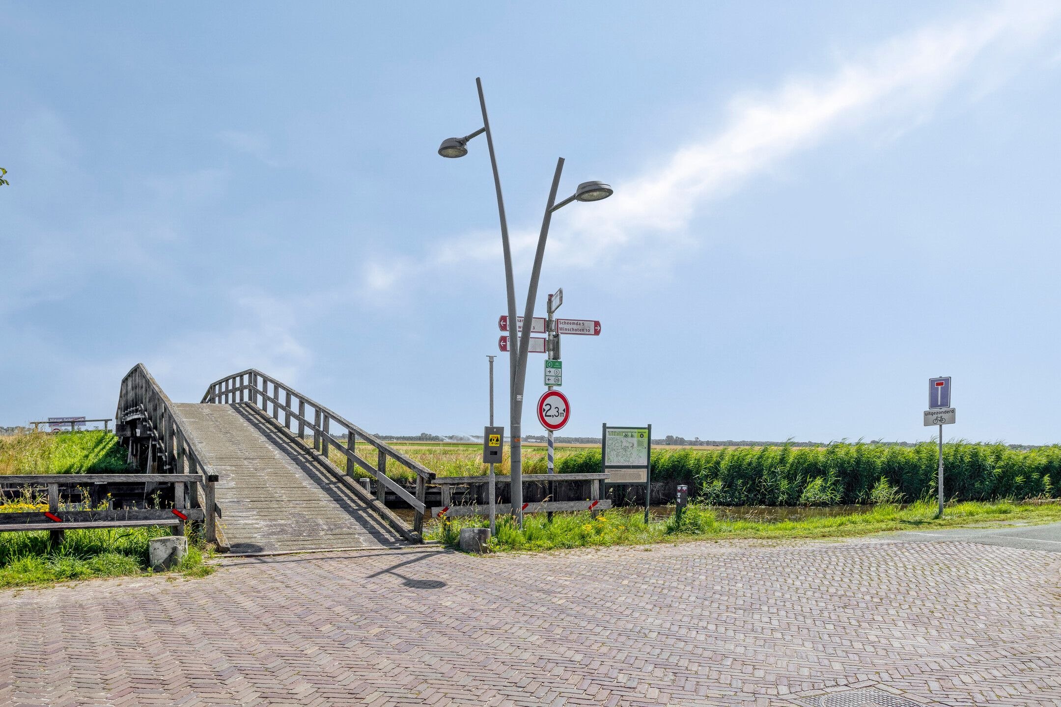 Photo 42 of Kerkwijk 14