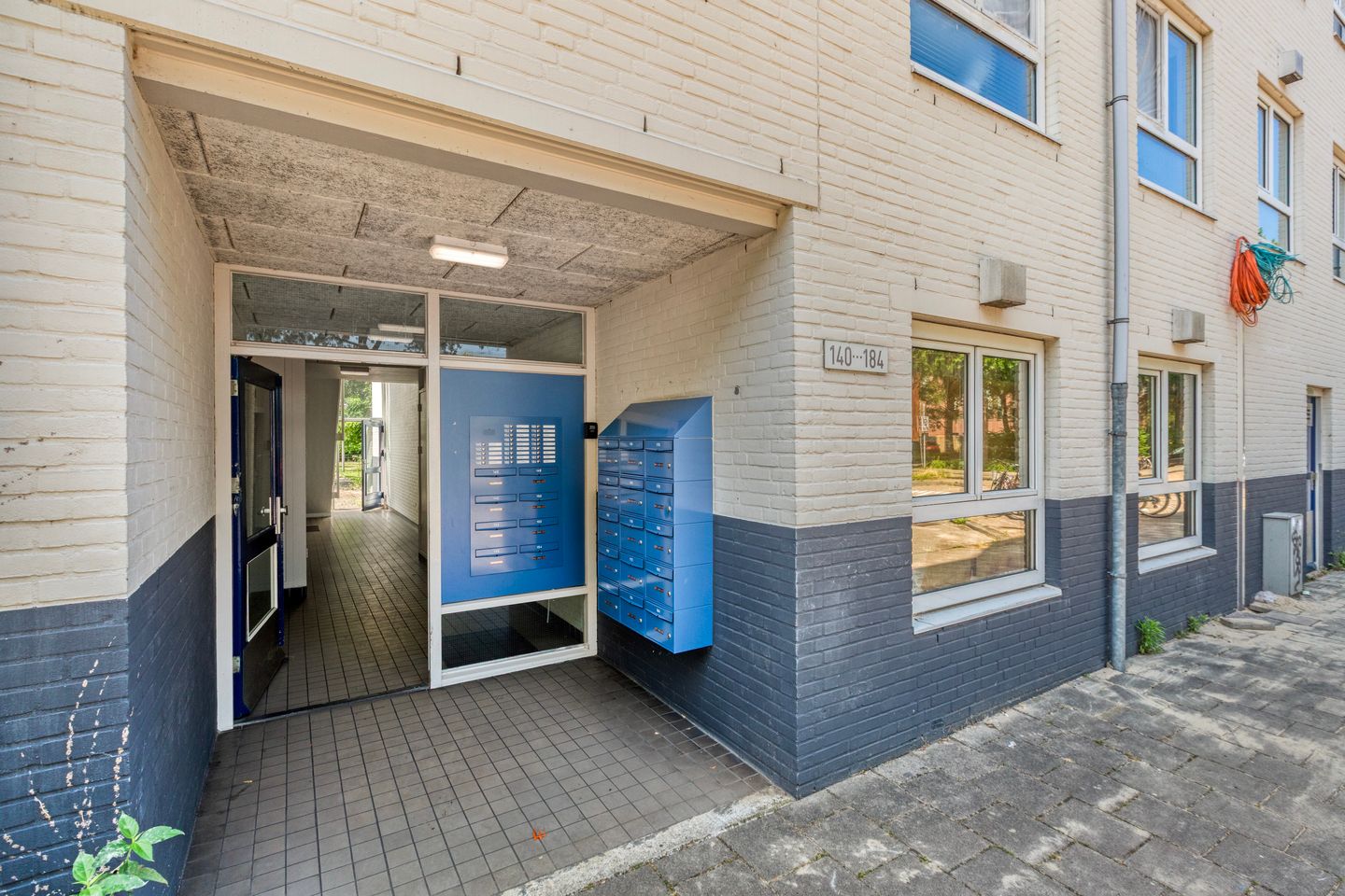 Photo 5 of Dantestraat 154