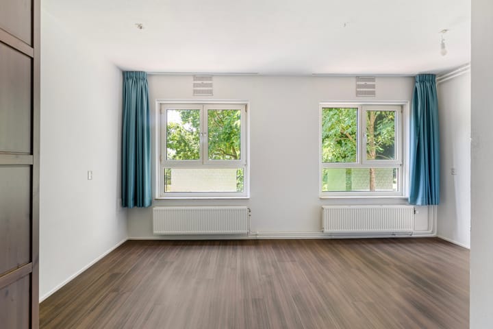 Photo 3 of Dantestraat 154