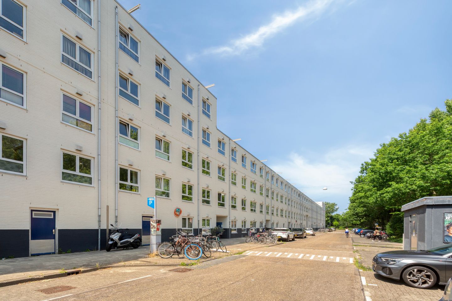 Photo 19 of Dantestraat 154