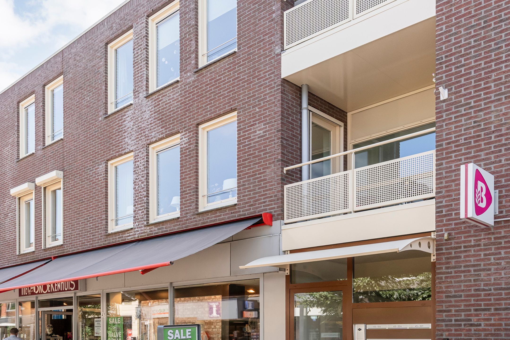 Foto 9 van Haarstraat 45-104
